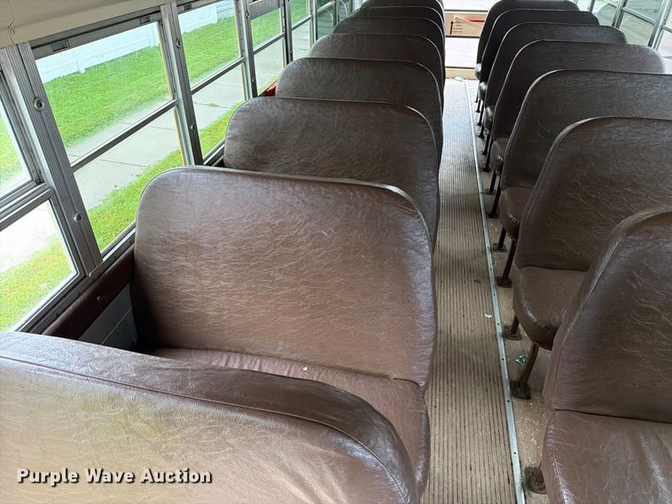 image for item FT6739 1996 Chevrolet Bluebird school bus