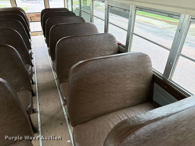 image for item FT6739 1996 Chevrolet Bluebird school bus