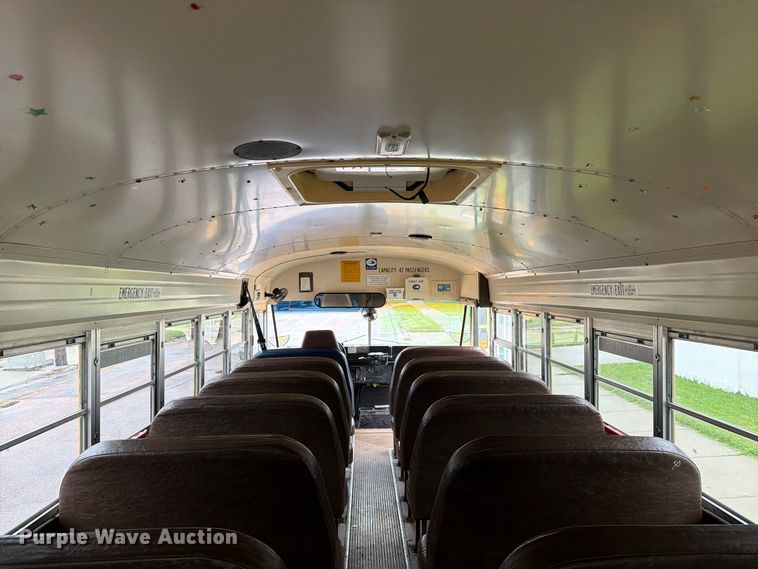 image for item FT6739 1996 Chevrolet Bluebird school bus