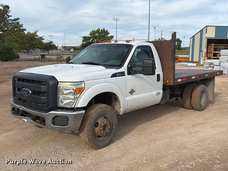 2013 Ford F350 Super Duty dump flatbed pickup truck