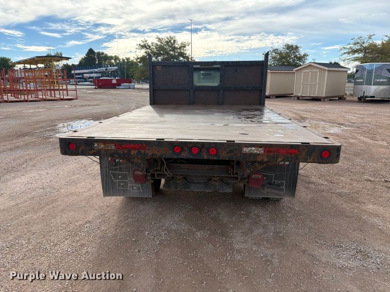 image for item FT6833 2013 Ford F350 Super Duty dump flatbed pickup truck