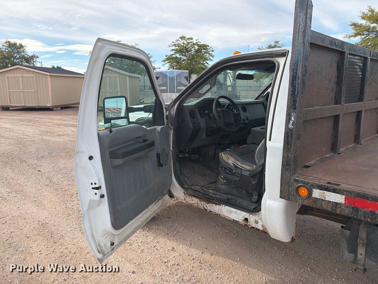 image for item FT6833 2013 Ford F350 Super Duty dump flatbed pickup truck