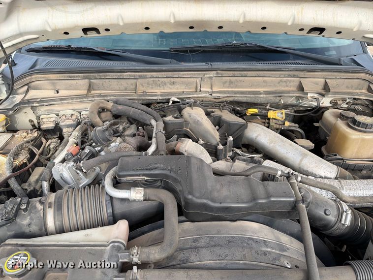 image for item FT6833 2013 Ford F350 Super Duty dump flatbed pickup truck