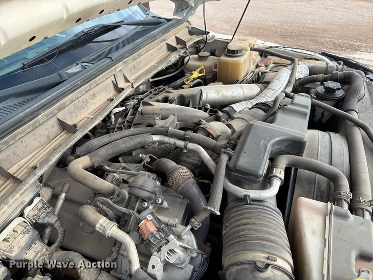 image for item FT6833 2013 Ford F350 Super Duty dump flatbed pickup truck