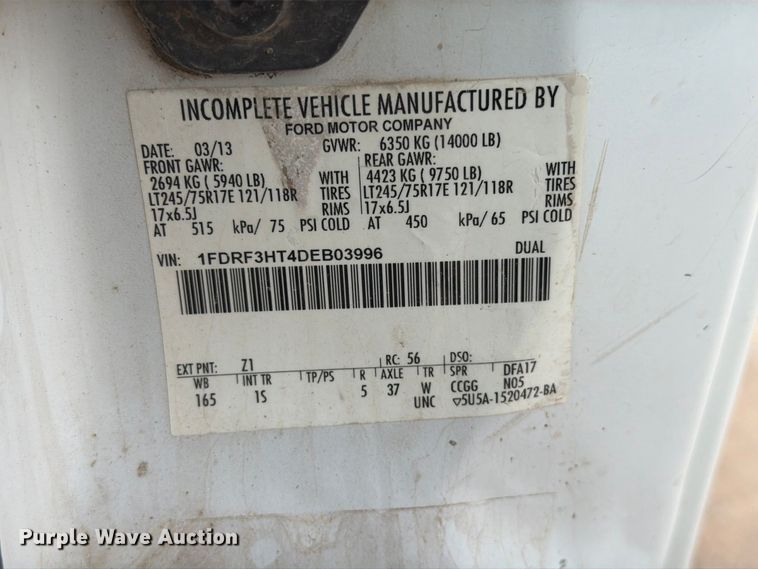 image for item FT6833 2013 Ford F350 Super Duty dump flatbed pickup truck