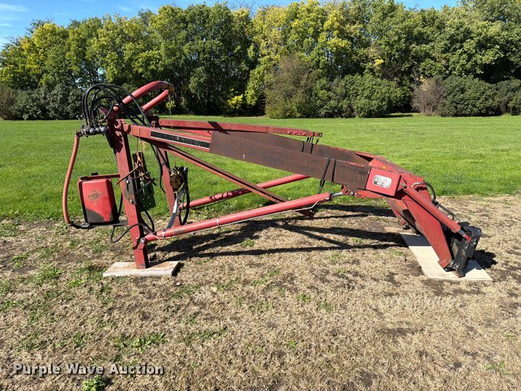image for item FT6836 Farmhand F11 loader