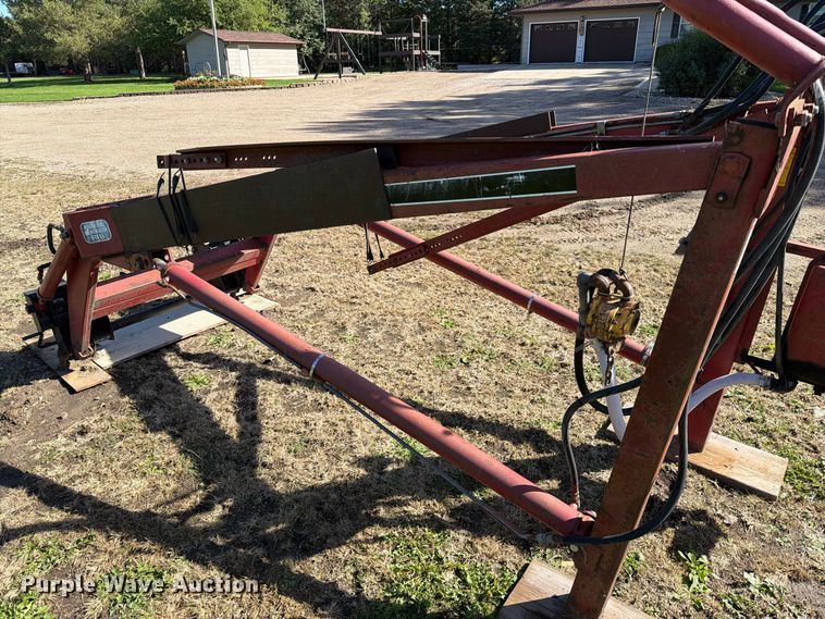 image for item FT6836 Farmhand F11 loader