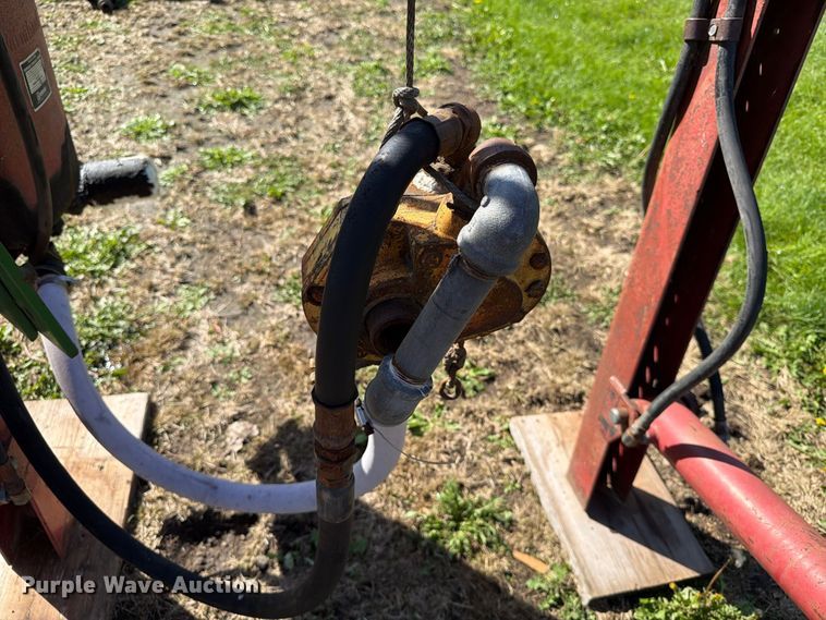 image for item FT6836 Farmhand F11 loader