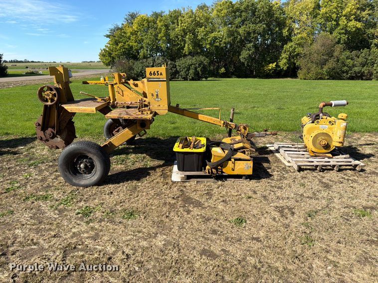 image for item FT6838 1988 Vermeer 665A stump grinder