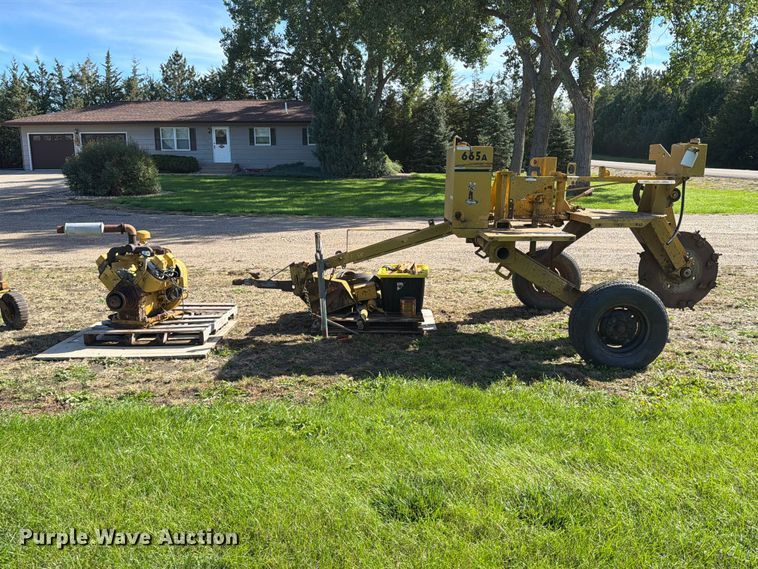 image for item FT6838 1988 Vermeer 665A stump grinder
