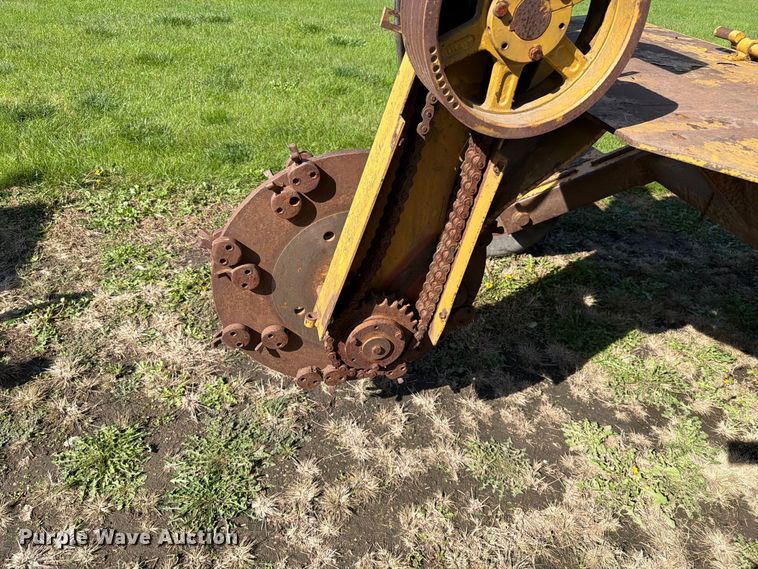 image for item FT6838 1988 Vermeer 665A stump grinder