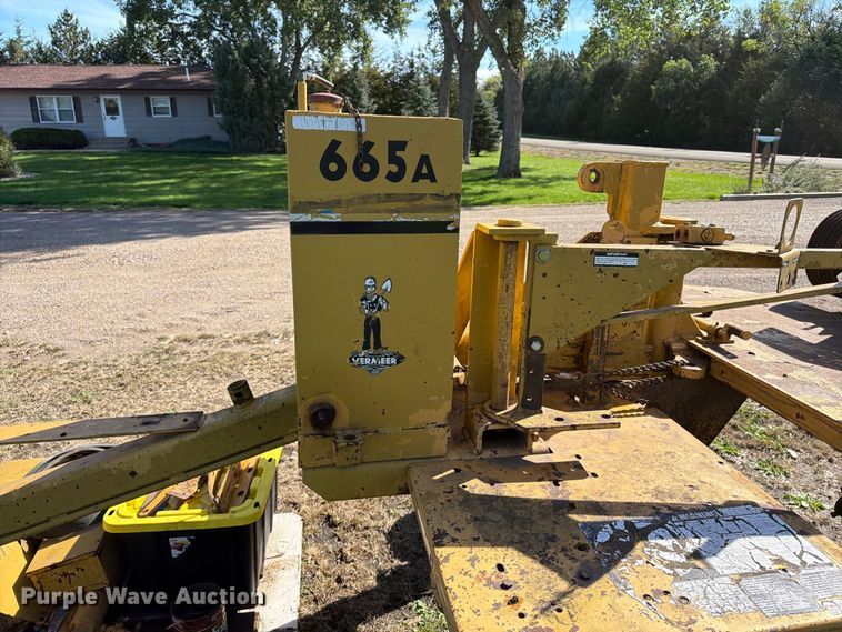 image for item FT6838 1988 Vermeer 665A stump grinder