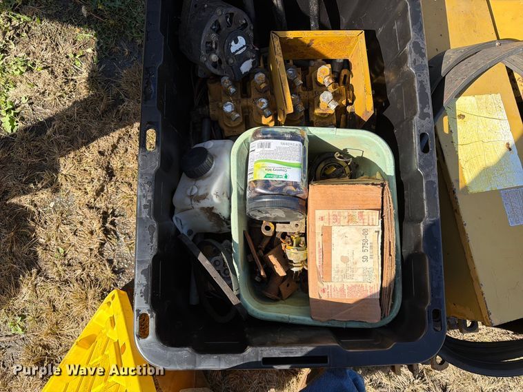 image for item FT6838 1988 Vermeer 665A stump grinder