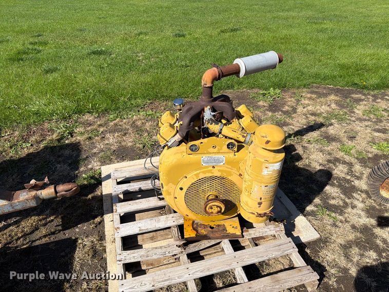 image for item FT6838 1988 Vermeer 665A stump grinder