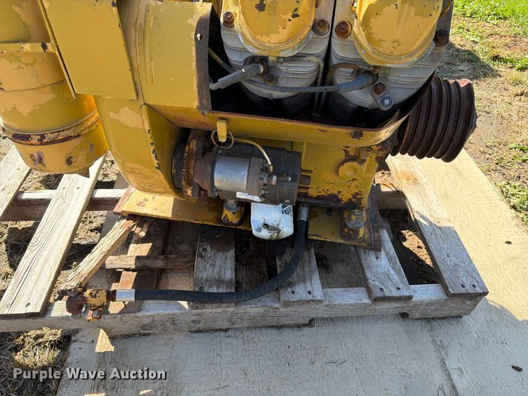image for item FT6838 1988 Vermeer 665A stump grinder