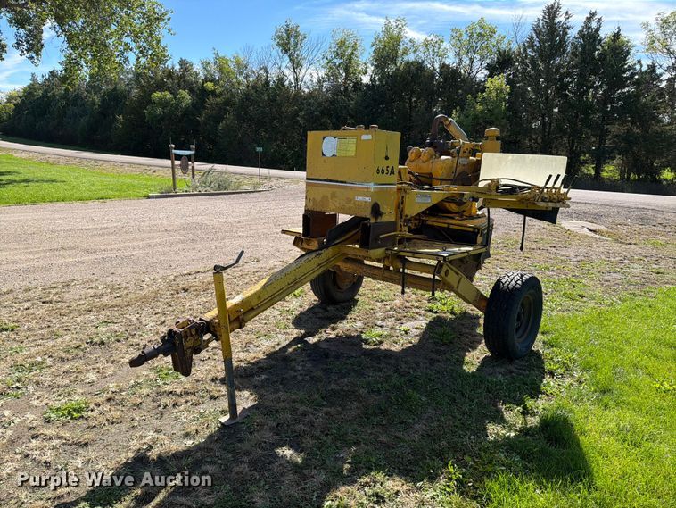 1980 Vermeer 655A wood chipper