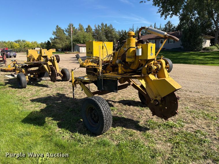 image for item FT6839 1980 Vermeer 655A wood chipper