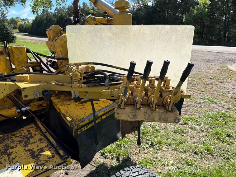 image for item FT6839 1980 Vermeer 655A wood chipper