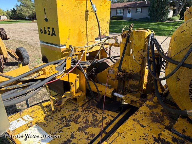 image for item FT6839 1980 Vermeer 655A wood chipper