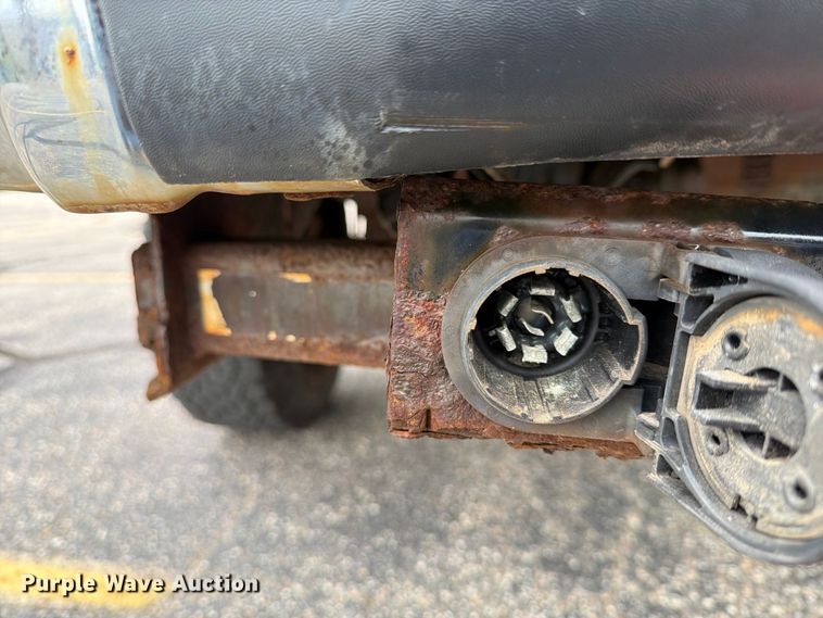 image for item FT7512 2013 Ford F250 Super Duty pickup truck