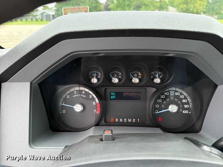 image for item FT7512 2013 Ford F250 Super Duty pickup truck