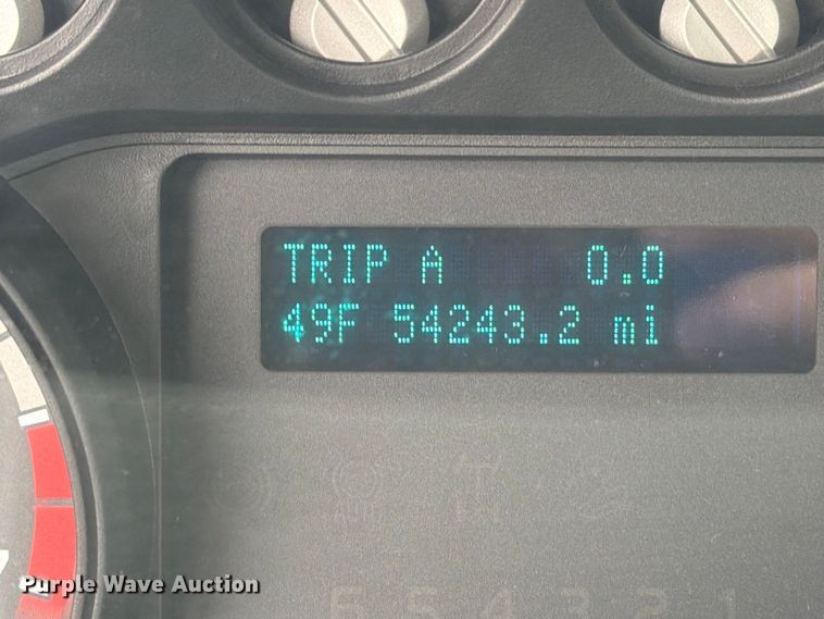 image for item FT7512 2013 Ford F250 Super Duty pickup truck