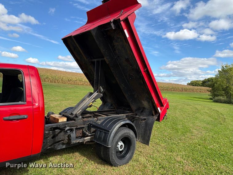 image for item FT8115 2011 GMC Sierra 3500HD dump bed pickup truck