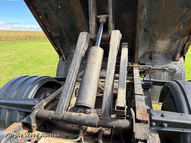 image for item FT8115 2011 GMC Sierra 3500HD dump bed pickup truck
