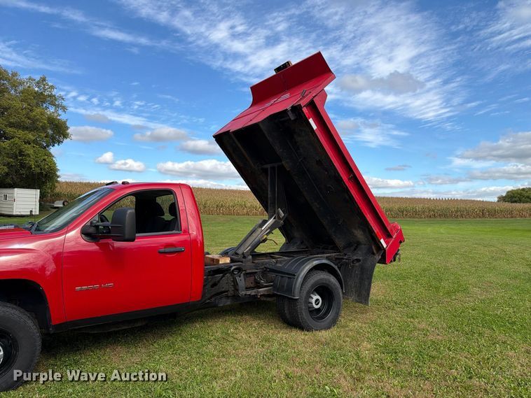 image for item FT8115 2011 GMC Sierra 3500HD dump bed pickup truck