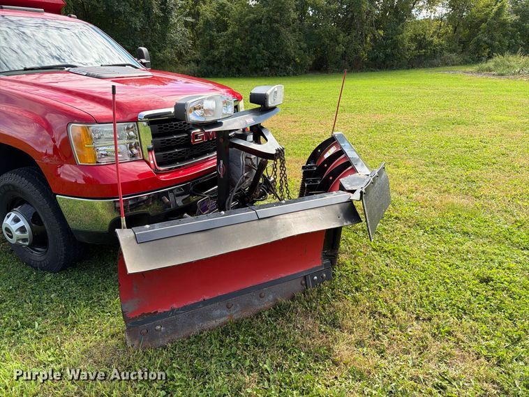 image for item FT8115 2011 GMC Sierra 3500HD dump bed pickup truck