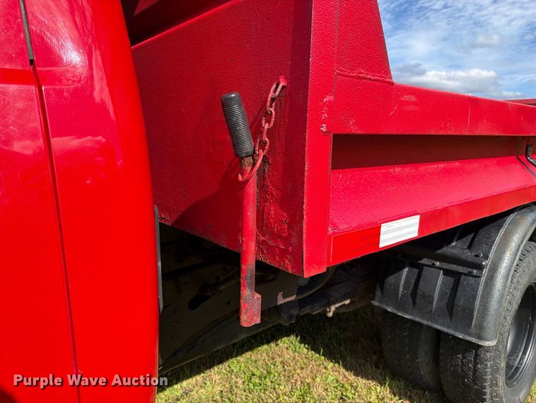 image for item FT8115 2011 GMC Sierra 3500HD dump bed pickup truck