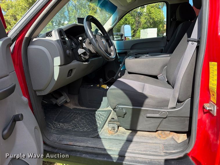 image for item FT8115 2011 GMC Sierra 3500HD dump bed pickup truck