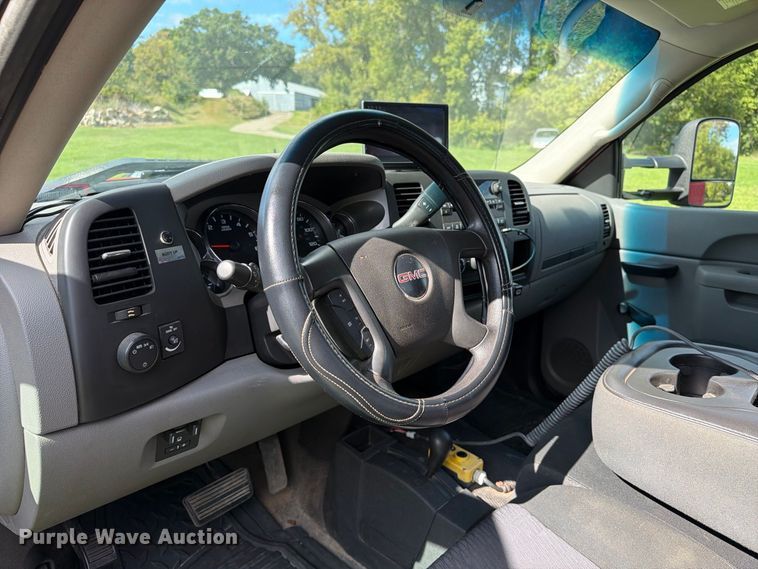 image for item FT8115 2011 GMC Sierra 3500HD dump bed pickup truck