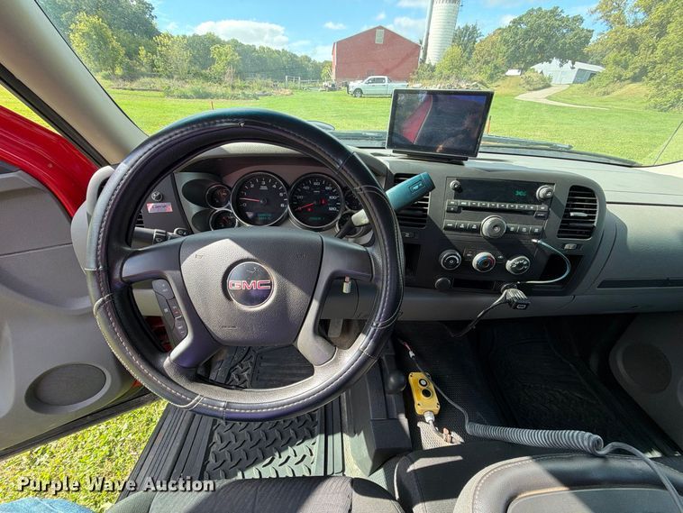 image for item FT8115 2011 GMC Sierra 3500HD dump bed pickup truck