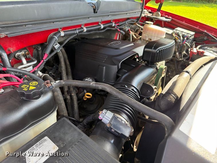 image for item FT8115 2011 GMC Sierra 3500HD dump bed pickup truck