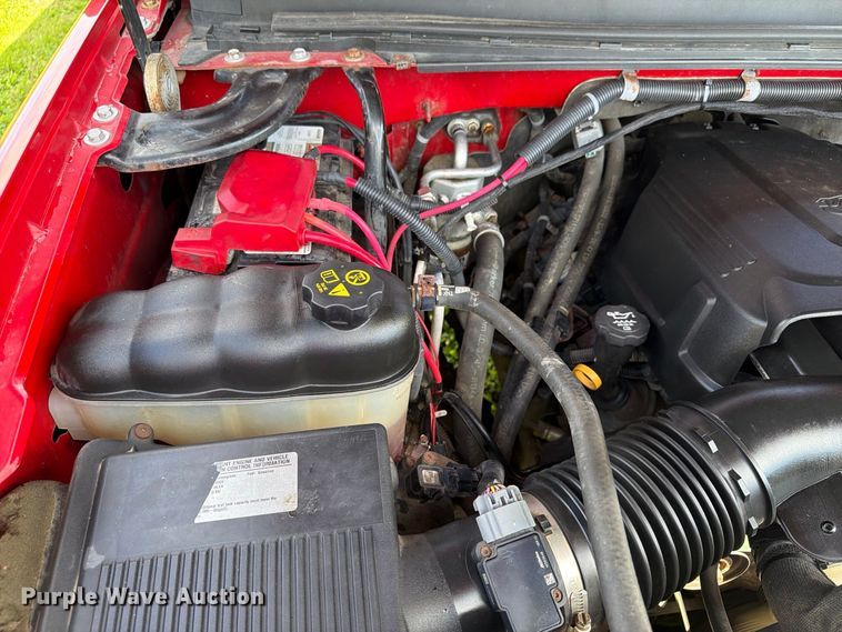 image for item FT8115 2011 GMC Sierra 3500HD dump bed pickup truck