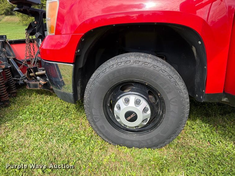 image for item FT8115 2011 GMC Sierra 3500HD dump bed pickup truck