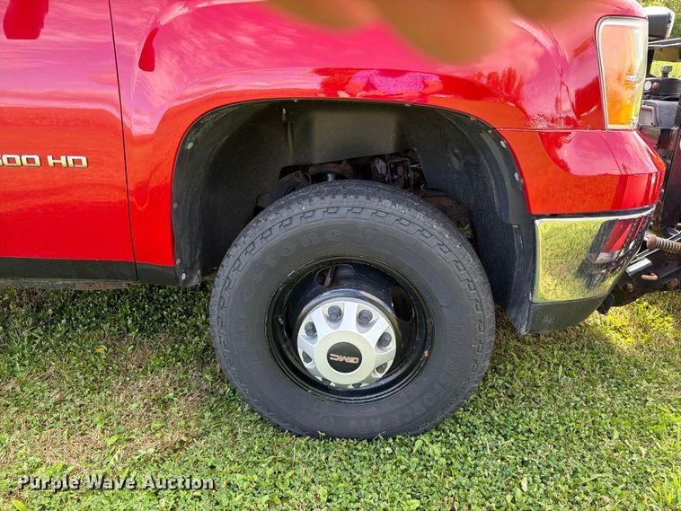 image for item FT8115 2011 GMC Sierra 3500HD dump bed pickup truck