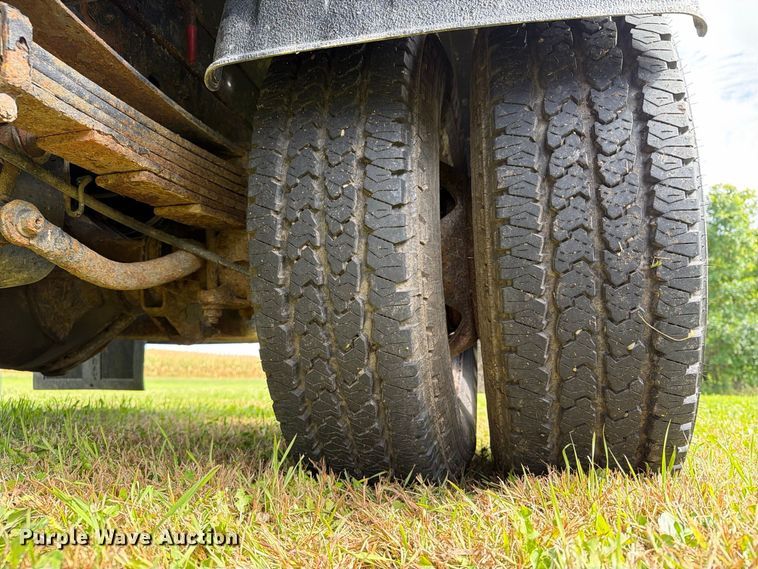 image for item FT8115 2011 GMC Sierra 3500HD dump bed pickup truck