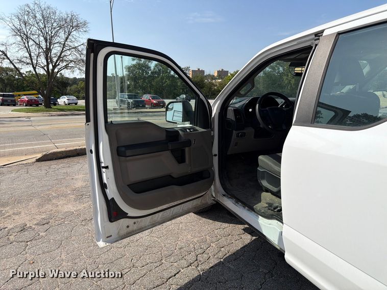 image for item FU0524 2017 Ford F150 Ext. Cab pickup truck