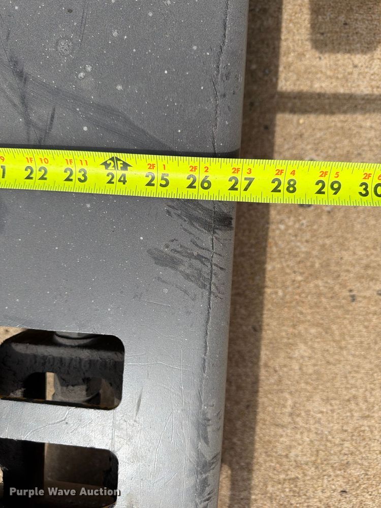image for item FU4508 2010 Yale MPE060LFN24T2748 pallet jack