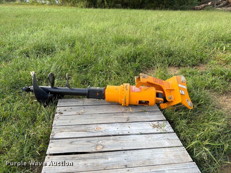 image for item FU4672 GIYI B-305TJLXZ-144 excavator auger