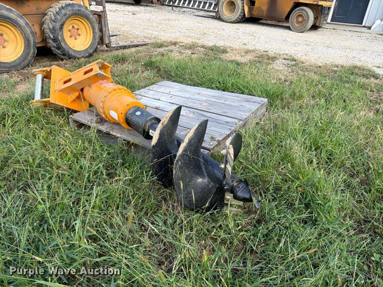 image for item FU4672 GIYI B-305TJLXZ-144 excavator auger