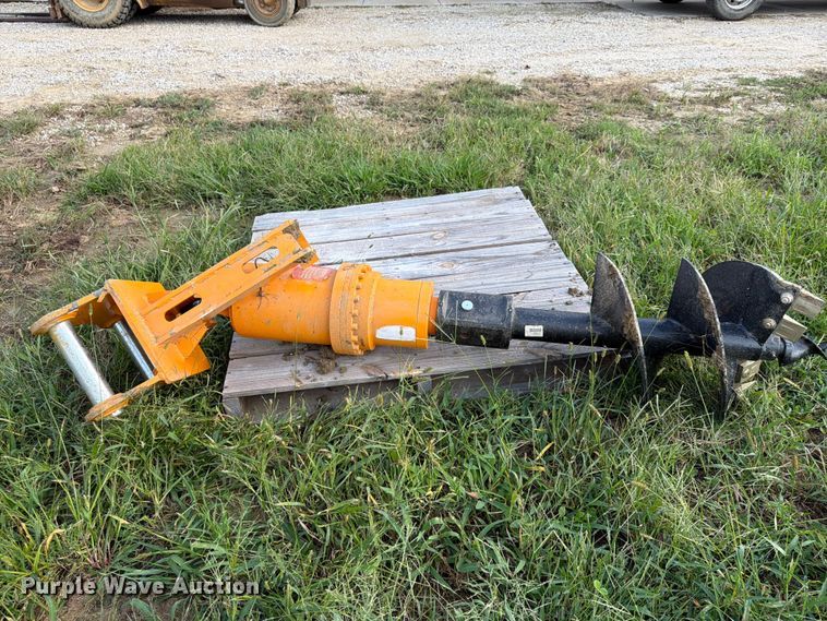 image for item FU4672 GIYI B-305TJLXZ-144 excavator auger