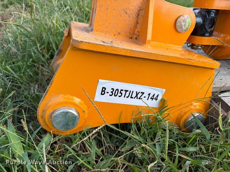 image for item FU4672 GIYI B-305TJLXZ-144 excavator auger