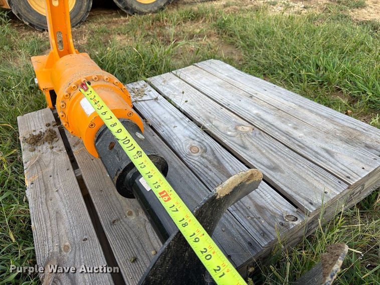 image for item FU4672 GIYI B-305TJLXZ-144 excavator auger