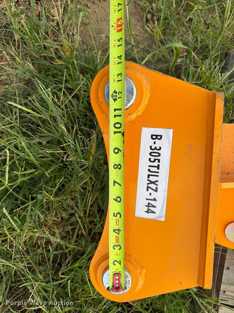 image for item FU4672 GIYI B-305TJLXZ-144 excavator auger