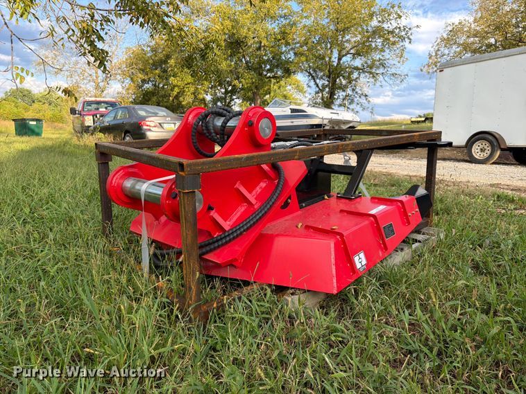 image for item FU4673 2026 GIYI EDM320 excavator disc mulcher