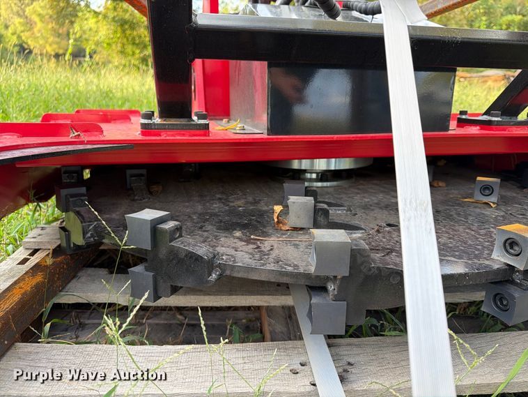 image for item FU4673 2026 GIYI EDM320 excavator disc mulcher