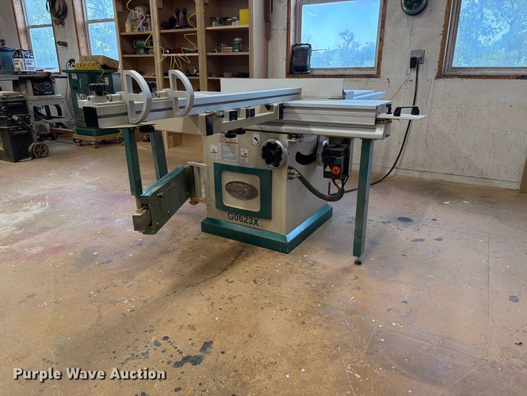 image for item FU4674 2011 Grizzly G0623X table saw